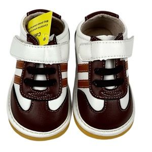 Alligator Squeak Tan & Brown Striped Infant Walkers Little Mae’s Boutique Size 5